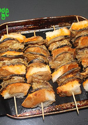 Foto principal de Banderillas de carne y berenjena rebozada