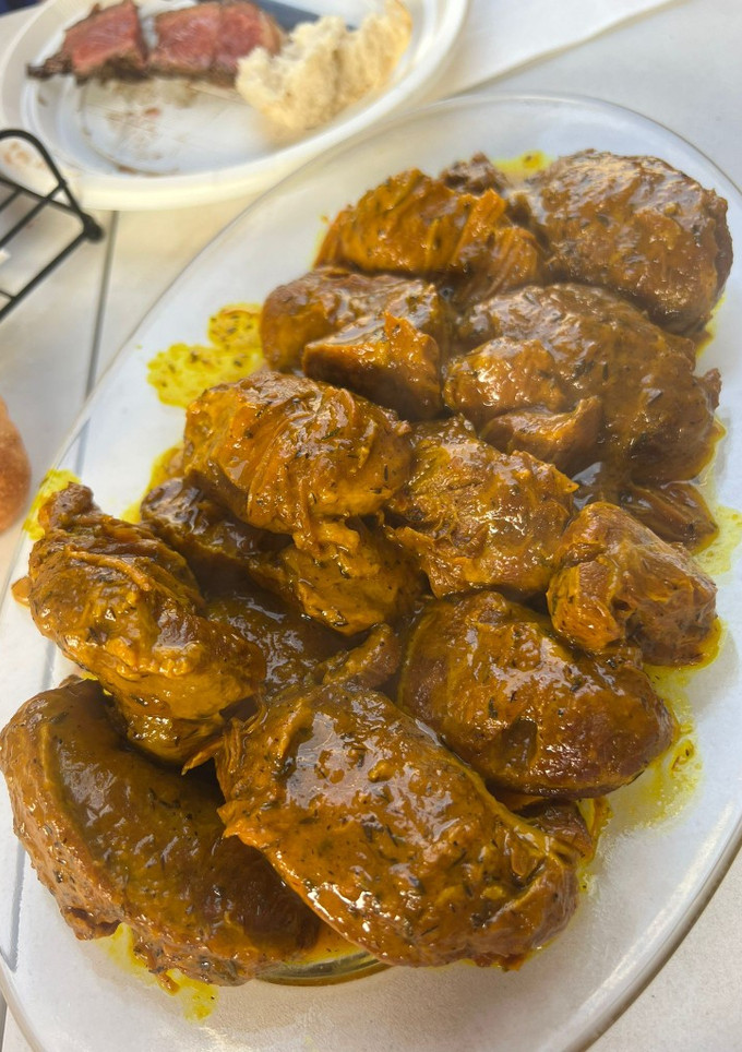 Una foto de Carrillada en salsa de tomillo