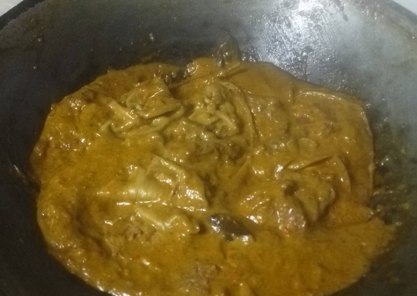 Rendang daging sapi iseng-iseng