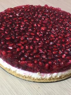 عکسی از دستور چیزکیک انار به وقت یلدا