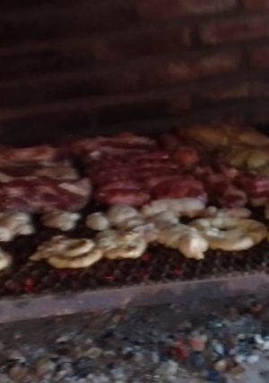 Una foto de Parrilla casi completa