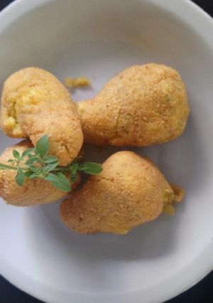Una foto de Batatitas rellenas y fritas