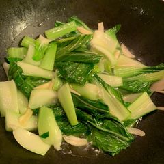 A picture of Tips：Stir fry Pak Choi like a pro.