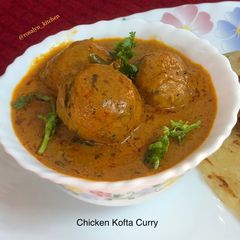 A picture of Chicken Kofta Curry.