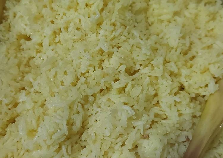Cara Mudah Menyiapkan Nasi kuning sederhana😊 yang Sempurna