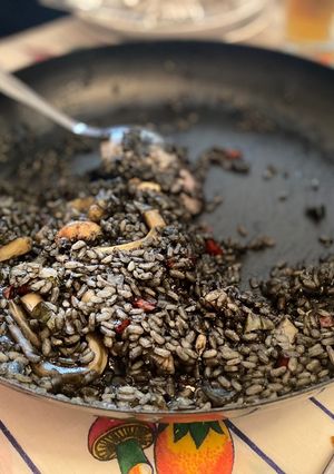 Una foto de Arroz negro