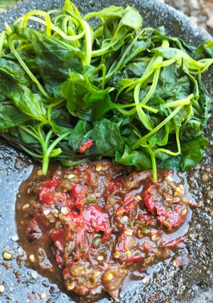 Foto resep Sambal Brambang Asem Solo