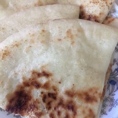 A picture of Pita bread.