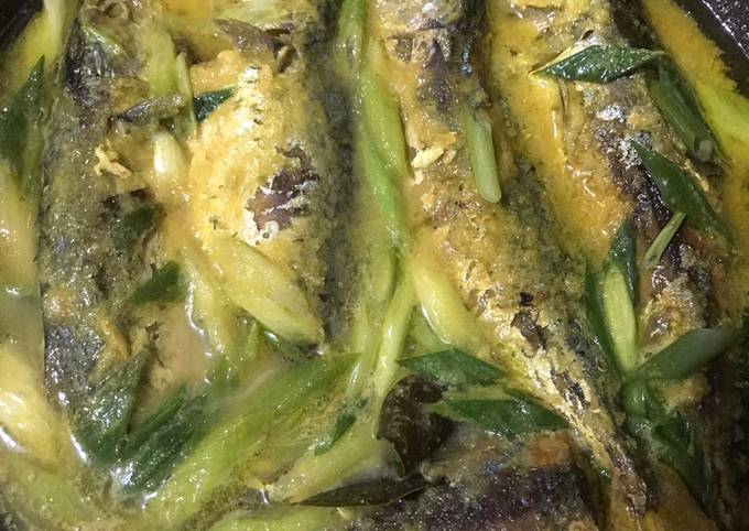 Cara Memasak Resep Pesmol ikan kembung