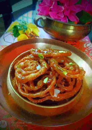 A picture of Instant Jalebi.