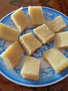 Hình của món SP.0243 - Bánh Sầu Riêng Hấp.