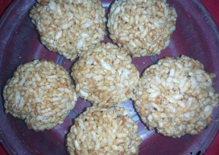 Simple Way to Prepare Homemade Puffed rice flakes ladoo