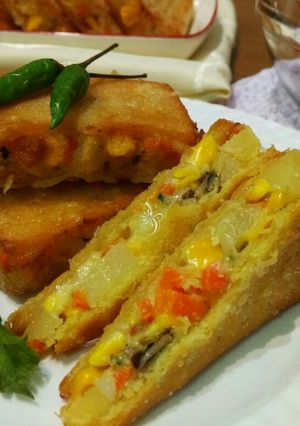 Foto resep Crackers Isi Ragout (Saltcheese Gabin)