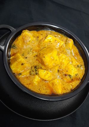 পনির বাটার মশালা (paneer butter masala recipe in bengali) রেসিপির প্রধান ছবি