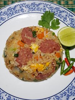 รูปของ ข้าวผัดแหนม