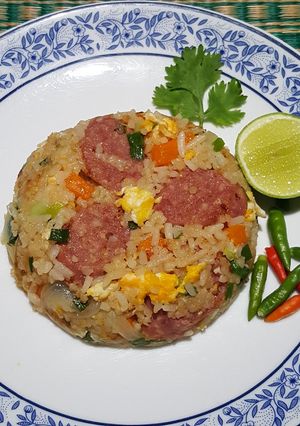 รูปของ ข้าวผัดแหนม