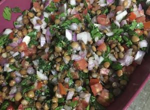 Una foto de Ensalada Taboulé - Variante con Lentejas (Vegana)