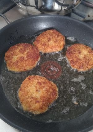 Una foto de Croquetas de papa con atún