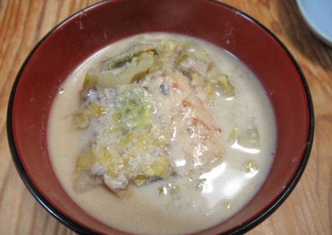 小土魠魚白菜鮮奶油湯 食譜成品照片