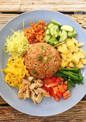 Hình của món Cơm Chiên Mắm Ruốc Thái Lan.