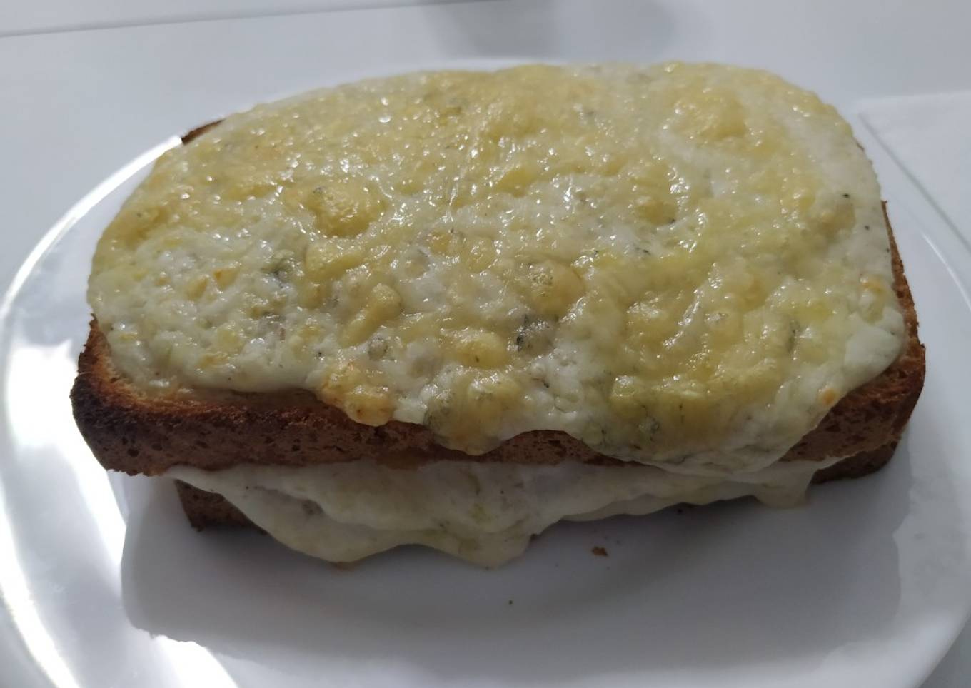 Sándwich Croque-monsieur. 👩🏼‍🍳🇲🇫