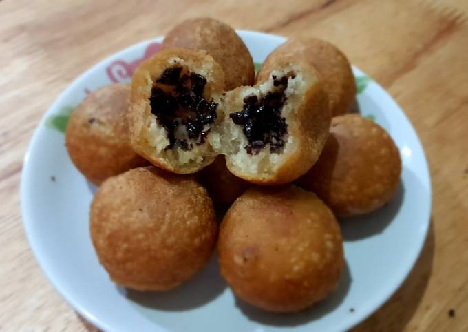 Resep Donat korea isi coklat (tepung ketan, tanpa ragi) Resep Donat korea isi coklat (tepung ketan, tanpa ragi)