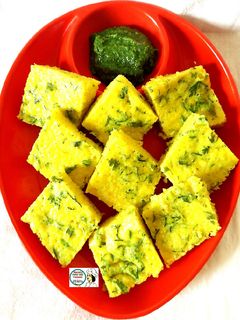 हरा धनिया खट्टा ढोकला (hara dhaniya khatta dhokla recipe in hindi) रेसिपी मुख्य फोटो