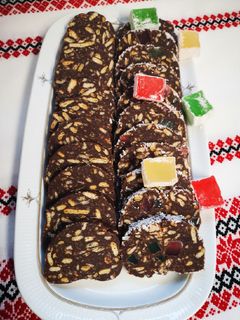 O poză a rețetei Salam de biscuiți rețeta copilăriei.
