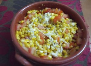 Una foto de Ensalada tibia de choclo