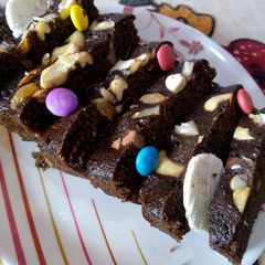 Choco Oreo dry fruit cake A picture of Choco Oreo dry fruit cake.