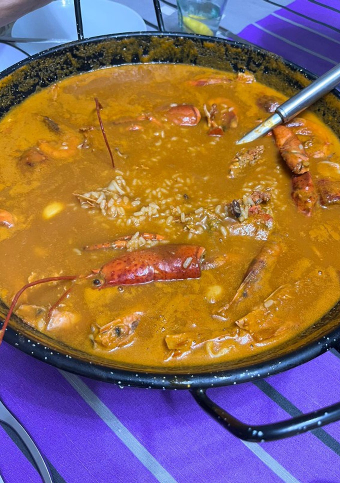 Una foto de Arroz caldoso con bogavante