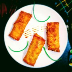 A picture of Crispy Chicken Wontons.