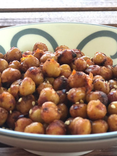 Una foto de Garbanzos salteados con especias!