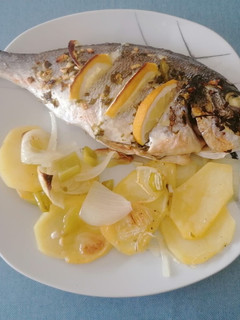 Una foto de Dorada al horno