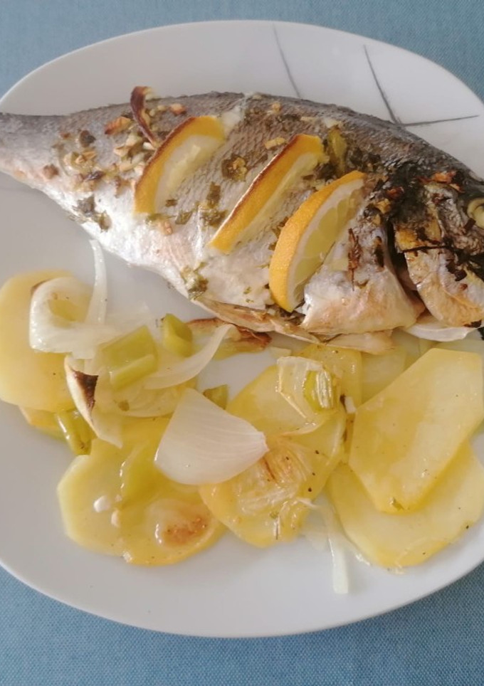 Una foto de Dorada al horno