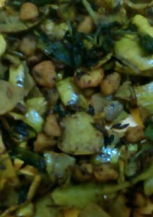 A picture of Bottle guard spruce fry.