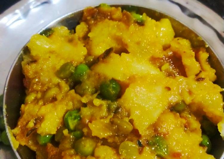 Recipe of Super Quick Homemade Aloo matar