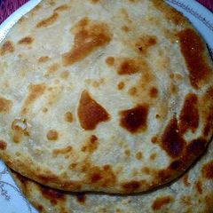 A picture of Rava Maidah Paratha.