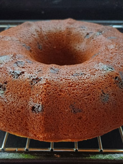 Una foto de Torta fácil de naranja 🍊🧡