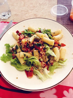 Una foto de Ensalada de atún. Súper fácil, light y deliciosa