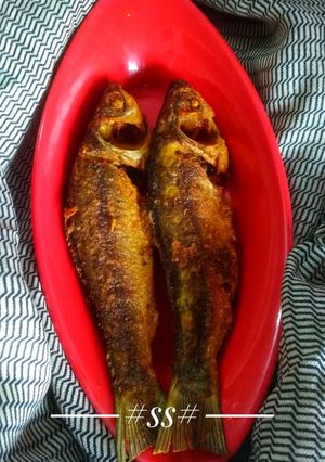 A picture of Bengali style fish fry.