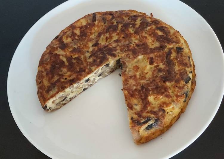 Simple Way to Prepare Award-winning Mushroom omelette