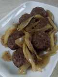 Bola bola daging giling