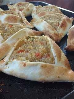 Una foto de Empanadas árabes de quinoa
