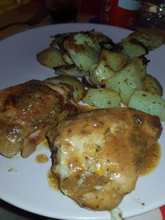 Una foto de Pollo al horno