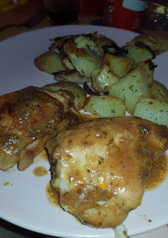 Una foto de Pollo al horno