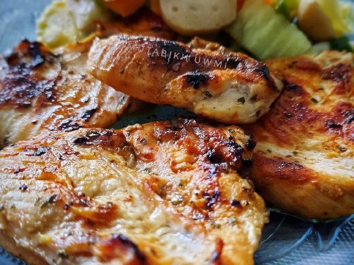Cara Simple Membuat Resep  Ayam Bakar Simple (150 Kkal) yang Enak Banget, Lezat Sekali