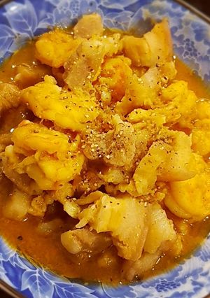 Hình của món Tôm rim thịt ba chỉ.
