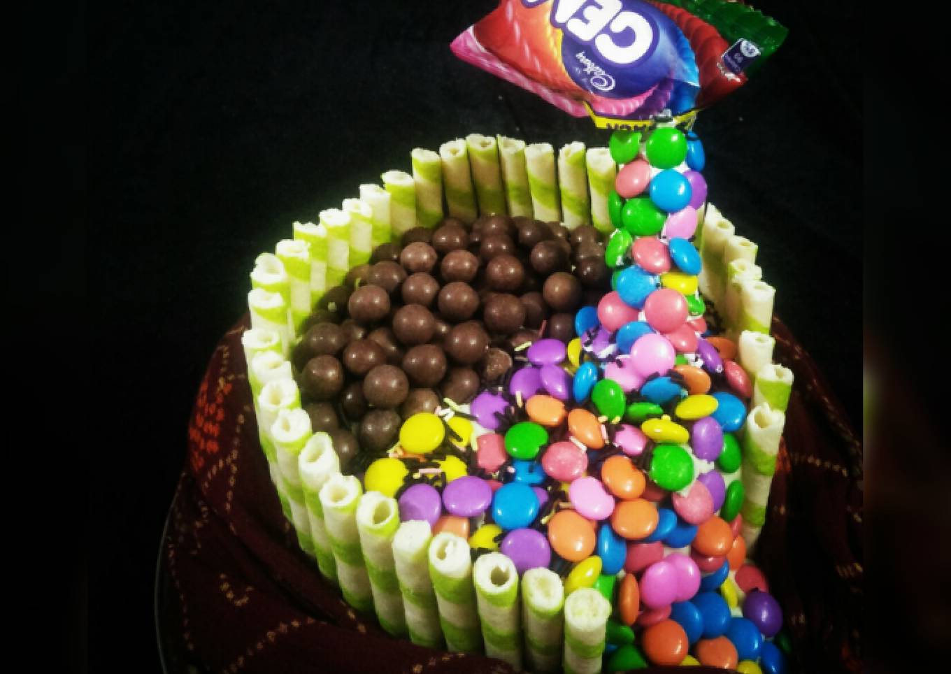 Anti-Gravity Cake (cotton sponge cake)