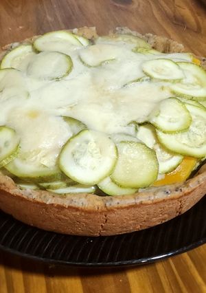 Una foto de Tarta de zucchini y calabaza con harina de garbanzo y trigo sarraceno